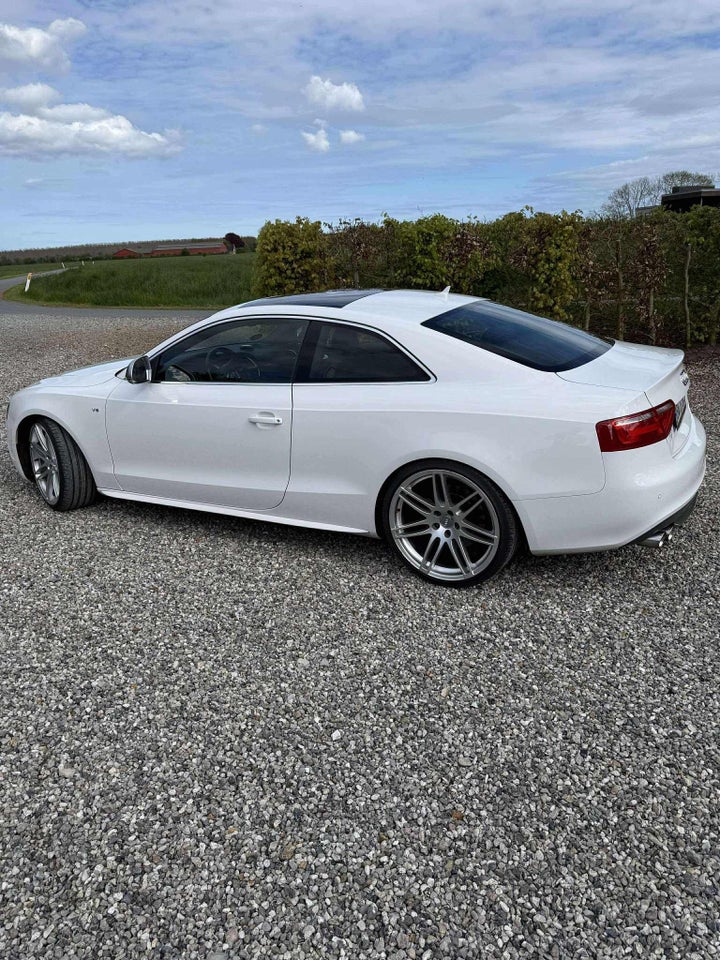Audi S5 4,2 FSi Coupé quattro 2d