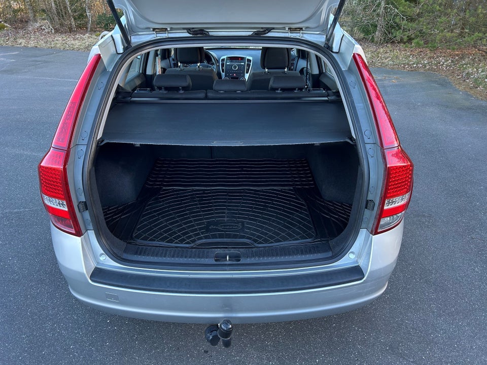 Kia Ceed 1,6 CRDi 128 Active SW aut. 5d