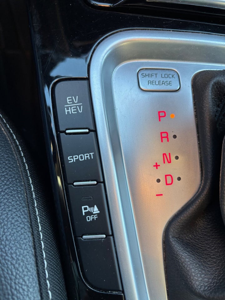 Kia XCeed 1,6 PHEV Prestige DCT 5d