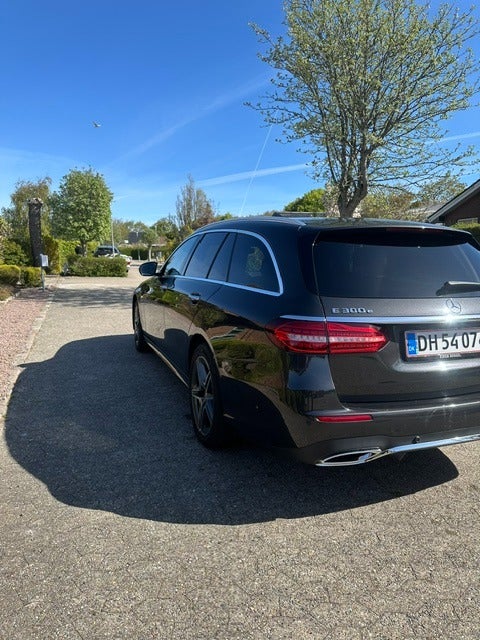 Mercedes E300 e 2,0 AMG Line stc. aut. 5d