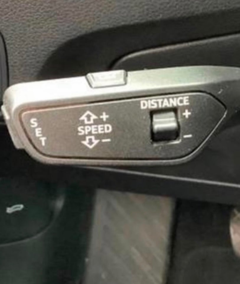 Audi Q2 30 TFSi Sport Prestige plus 5d