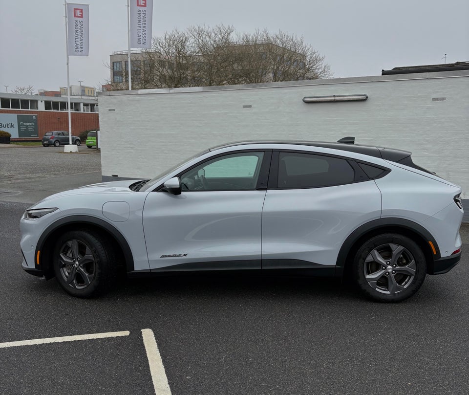 Ford Mustang Mach-E 88 Premium Extended Range 5d