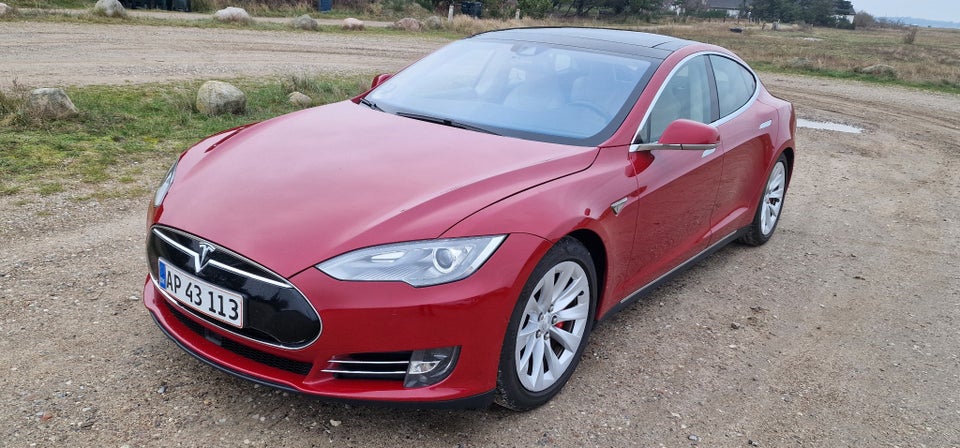 Tesla Model S 85 5d