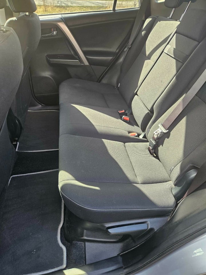 Toyota RAV4 2,5 Hybrid H3 MDS 5d