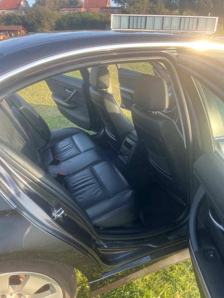 BMW 325i 2,5  4d