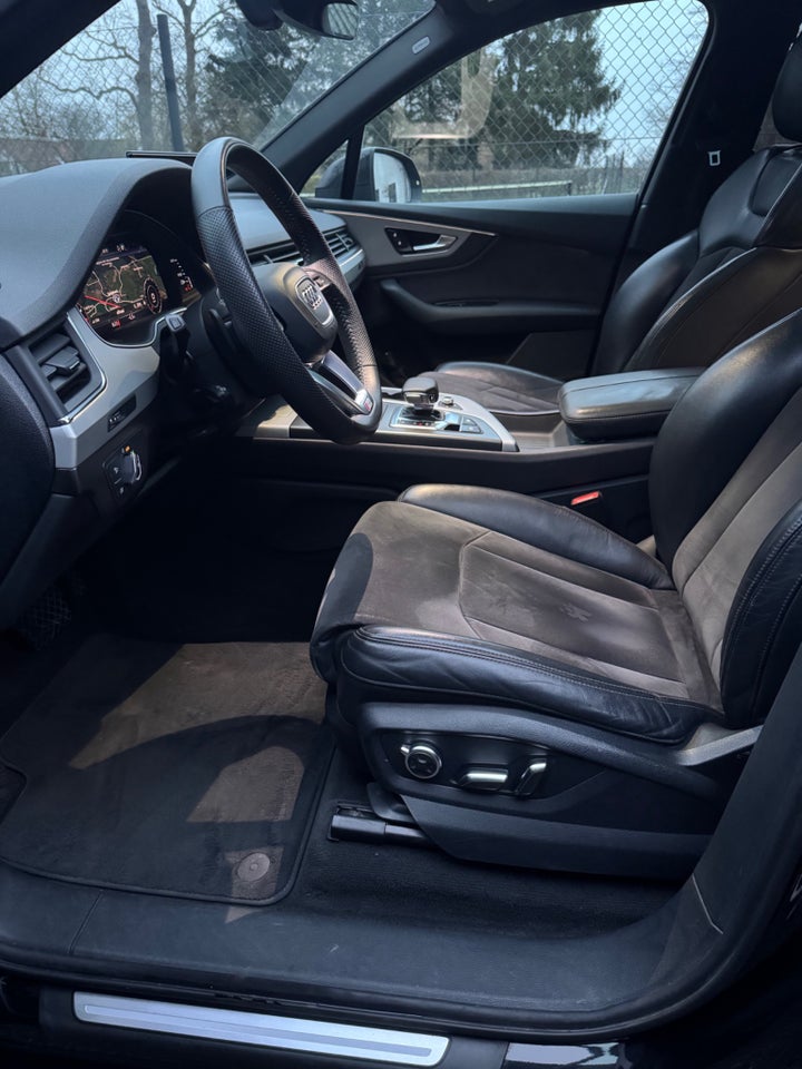 Audi Q7 3,0 TDi 272 quattro Tiptr. 7prs 5d