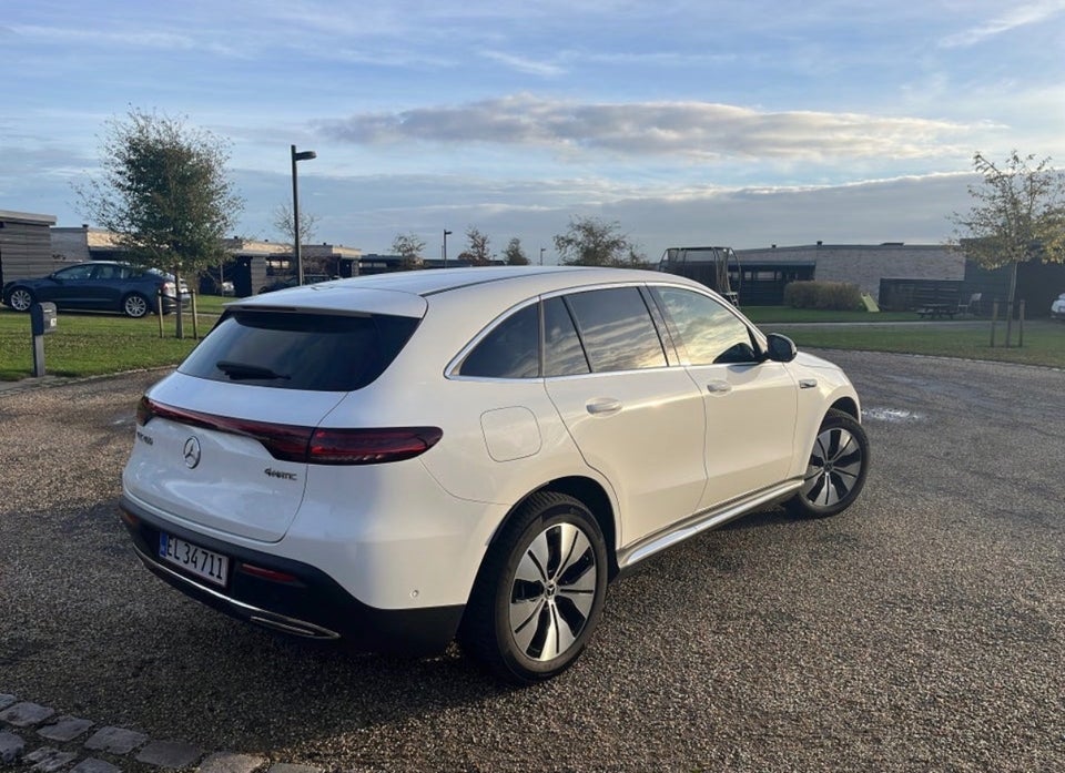 Mercedes EQC400 Electric Art 4Matic 5d