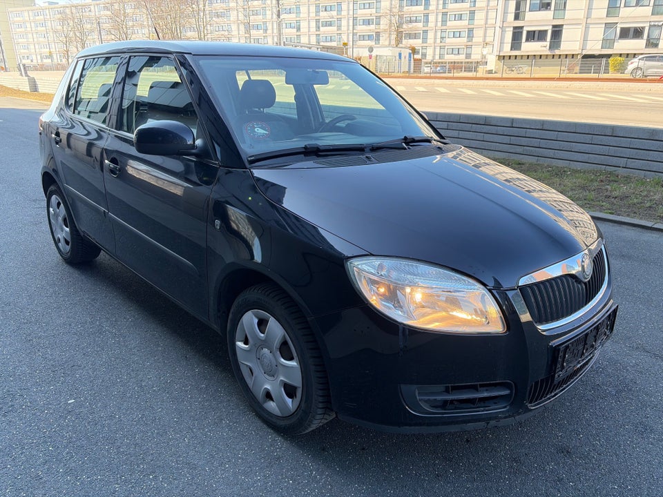 Skoda Fabia 1,2 12V Ambiente 5d