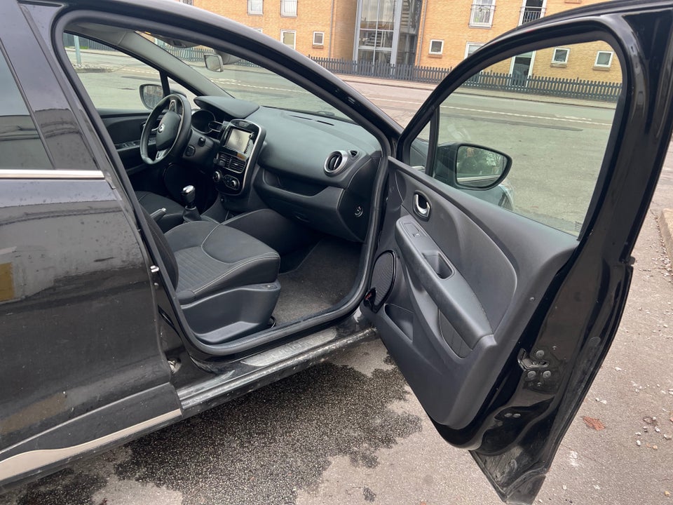 Renault Clio IV 1,5 dCi 90 Limited 5d