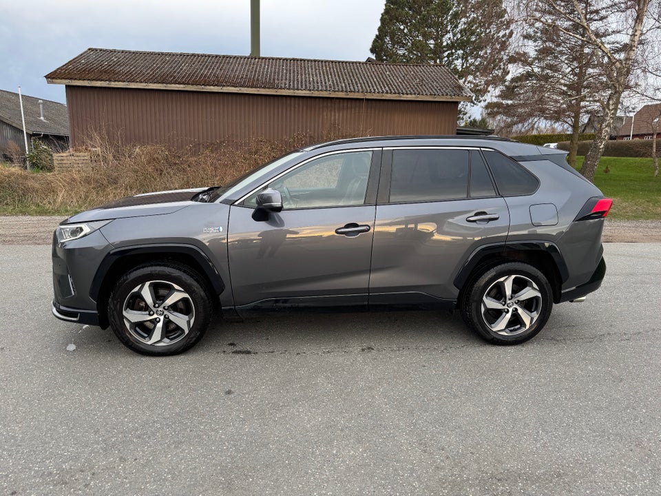 Toyota RAV4 2,5 Plug-in Hybrid H3 Executive AWD-i 5d
