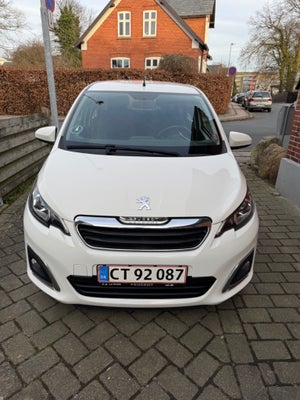 Peugeot 108 1,0 e-VTi 72 Infinity 5d
