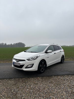 Hyundai i30 1,4 CVVT Comfort CW 5d