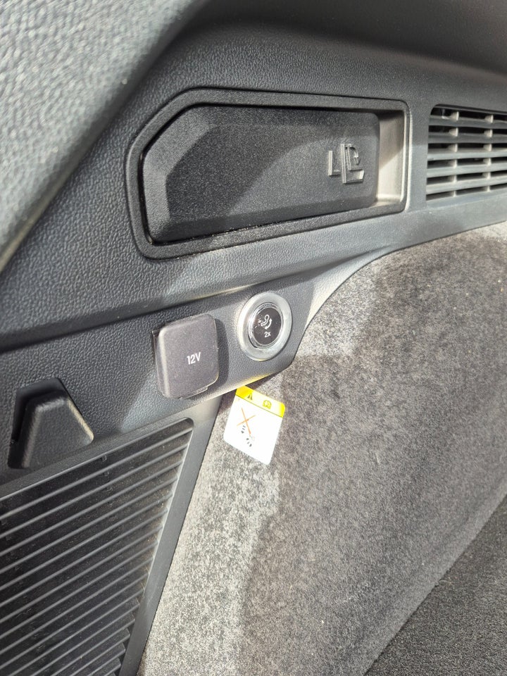 Ford Kuga 2,5 PHEV ST-Line CVT 5d