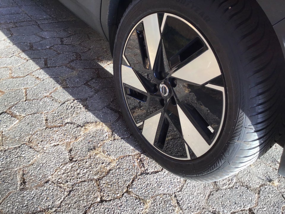 Volvo EX40 Extended Range Ultra 5d