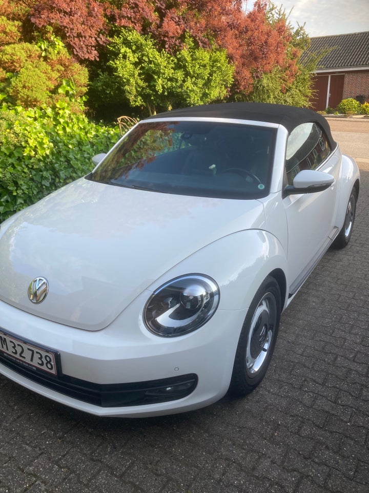 VW The Beetle 1,2 TSi 105 Design Cabriolet 2d