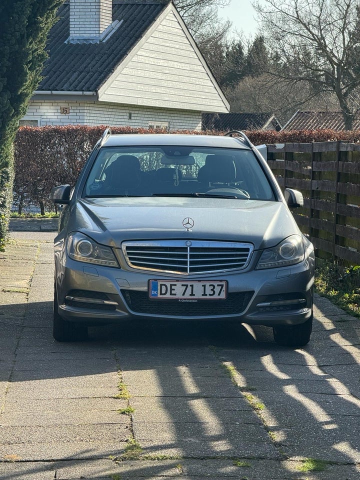 Mercedes C220 2,2 CDi stc. aut. BE 5d