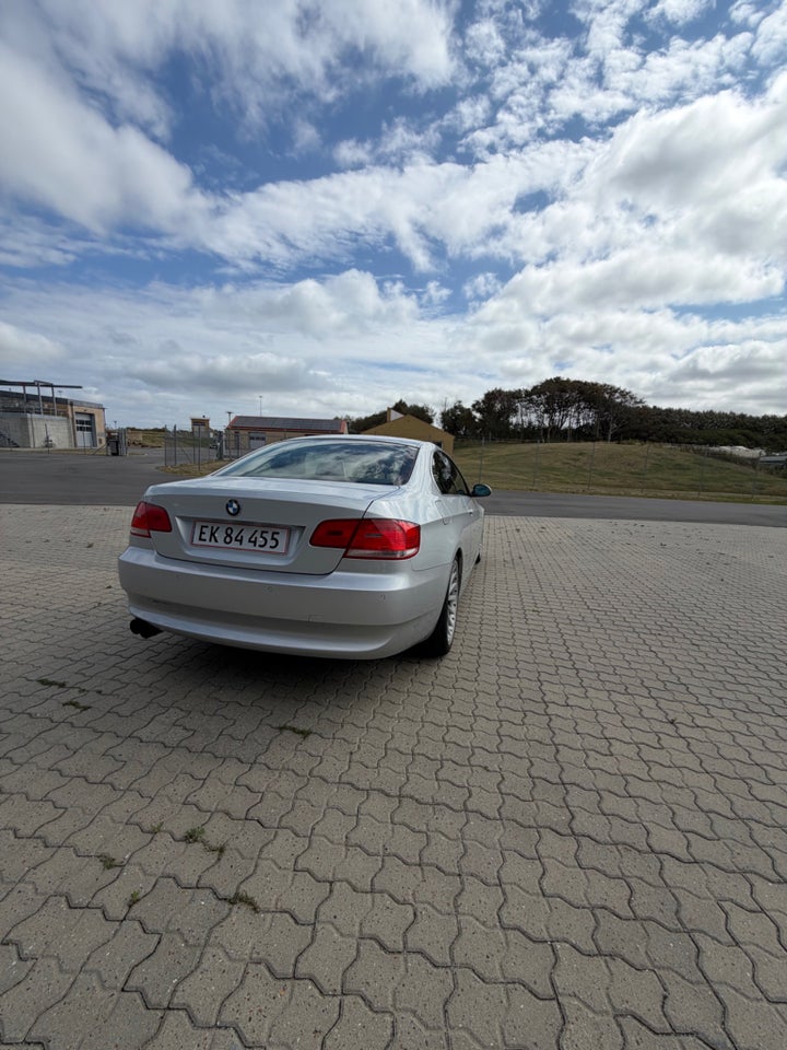 BMW 325i 2,5 Coupé 2d