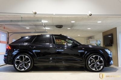 Audi Q8 50 TDi S-line quattro Tiptr. 5d