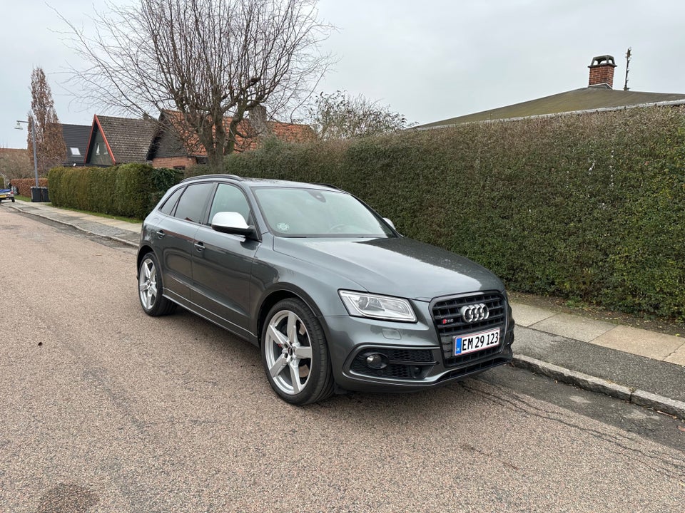 Audi Q5 3,0 TDi 245 quattro S-tr. 5d
