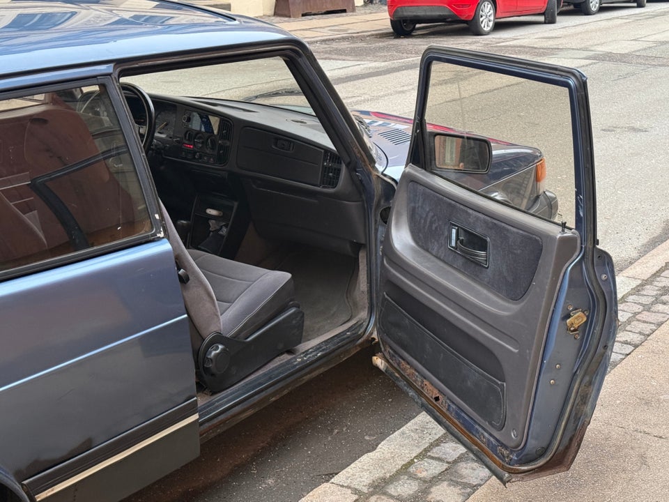Saab 900 2,0 S Turbo 3d