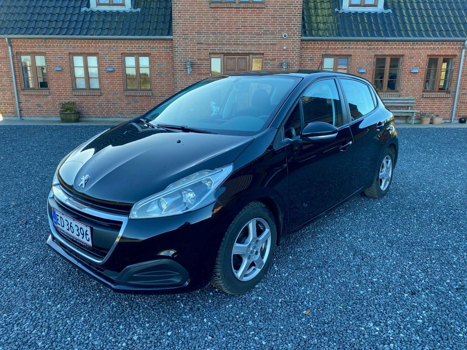 Peugeot 208 1,6 BlueHDi 100 Active 5d