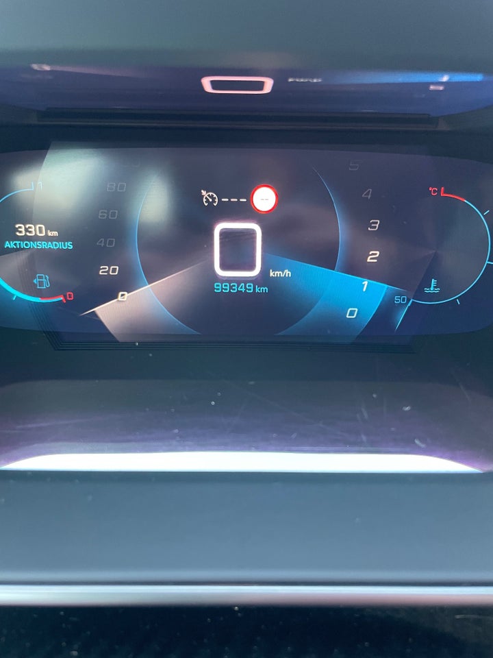 Peugeot 2008 1,2 PureTech 130 Allure 5d