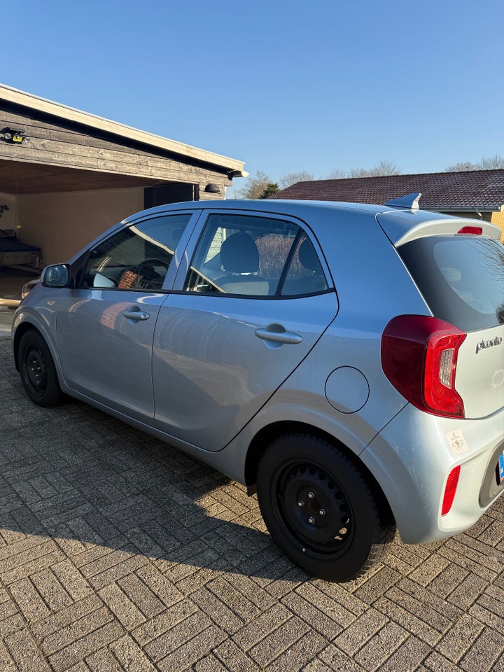 Kia Picanto 1,0 MPi Attraction 5d