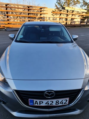 Mazda 3 1,5 SkyActiv-G 100 Vision Benzin modelår 2013 km 175000 Gråmetal ABS airbag service ok parti