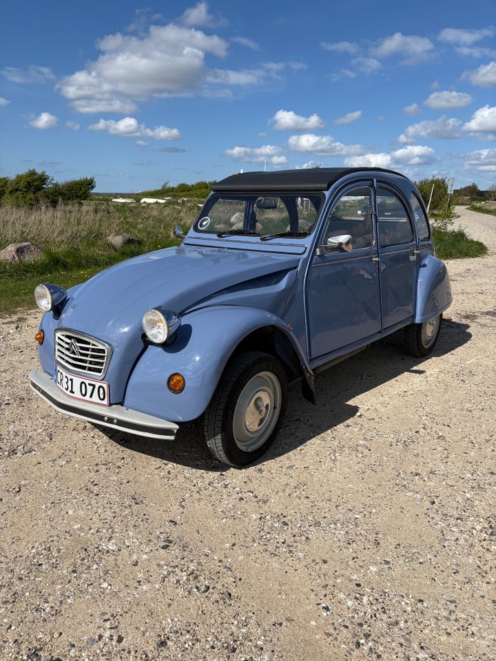 Citroën 2CV 0,6  4d