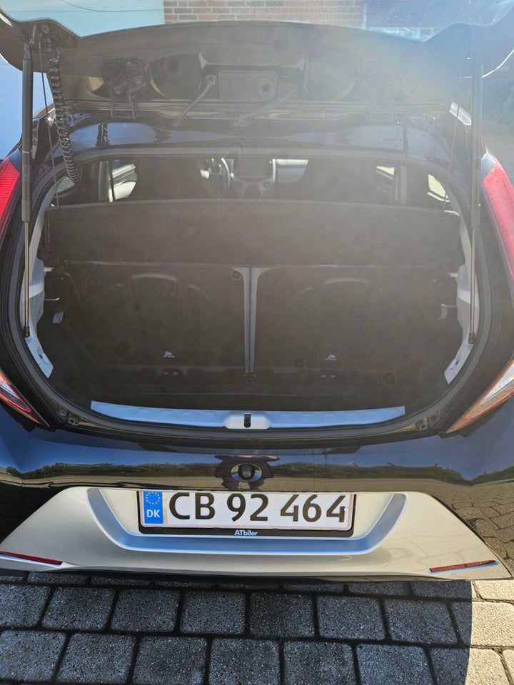 Toyota Aygo 1,0 VVT-i x-play 5d