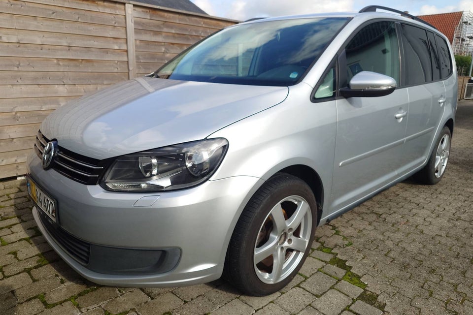 VW Touran 1,6 TDi 105 Comfortline BMT Van 5d