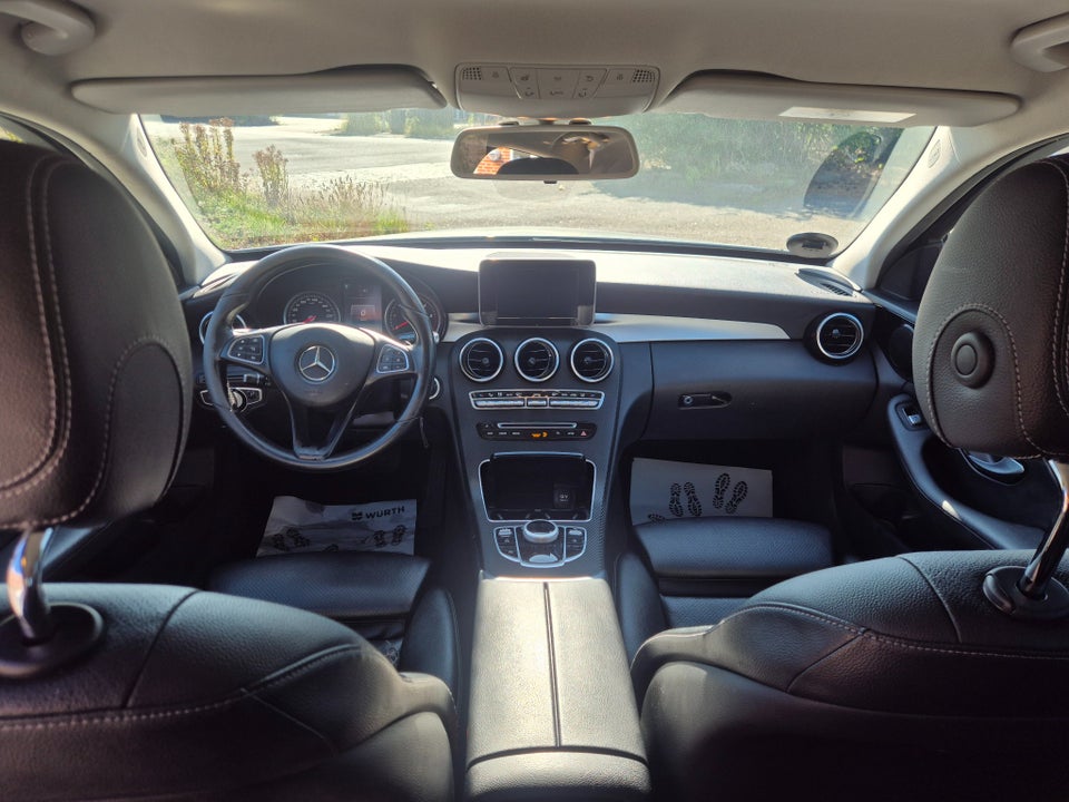 Mercedes C220 d 2,2 AMG Line aut. 4d