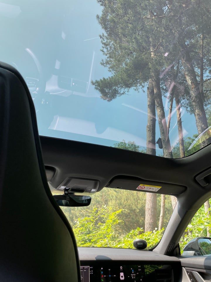 Porsche Taycan 4S 4d