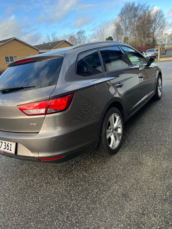 Seat Leon 2,0 TDi 150 Style ST DSG eco 5d