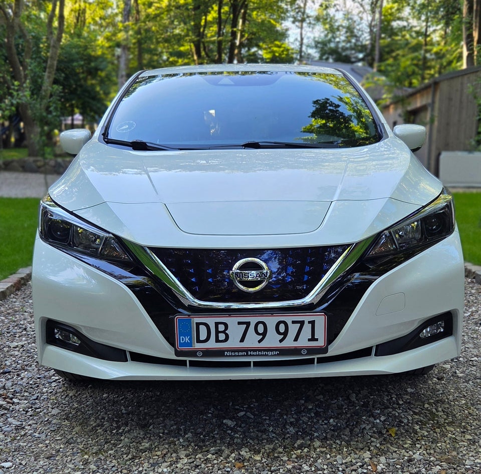 Nissan Leaf 62 e+ Acenta 5d