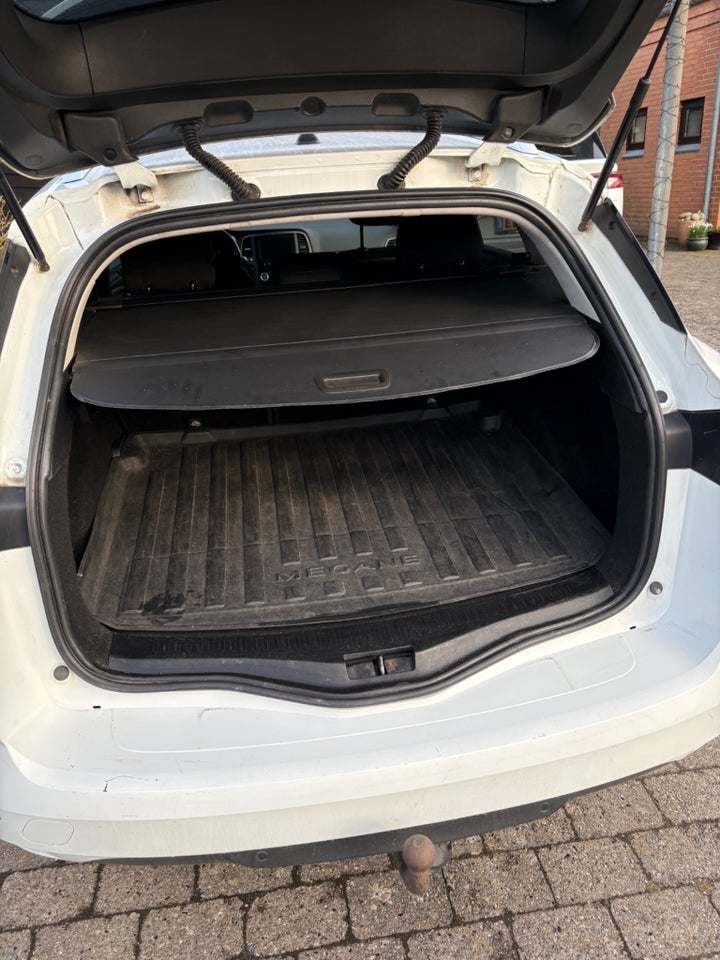 Renault Megane IV 1,2 TCe 100 Zen Sport Tourer 5d