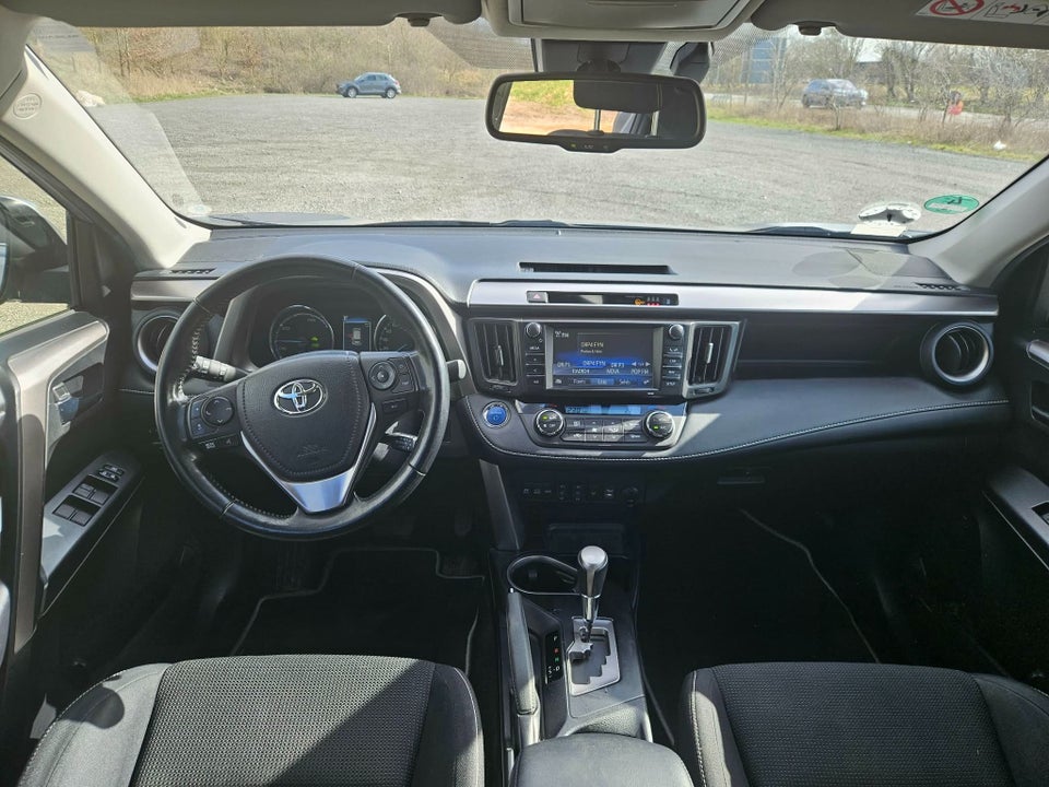 Toyota RAV4 2,5 Hybrid H3 MDS 5d