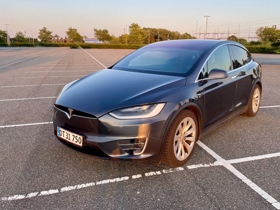 Tesla Model X 90D 7prs 5d