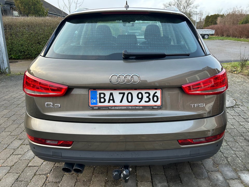 Audi Q3 1,4 TFSi 150 S-tr. 5d