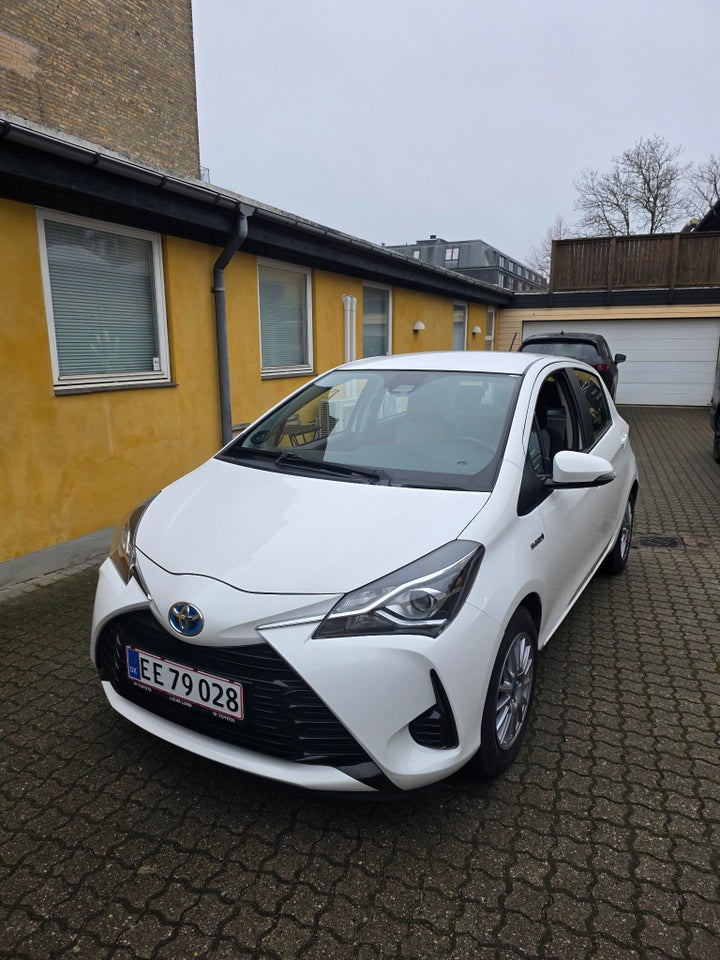 Toyota Yaris 1,5 Hybrid H2 e-CVT 5d