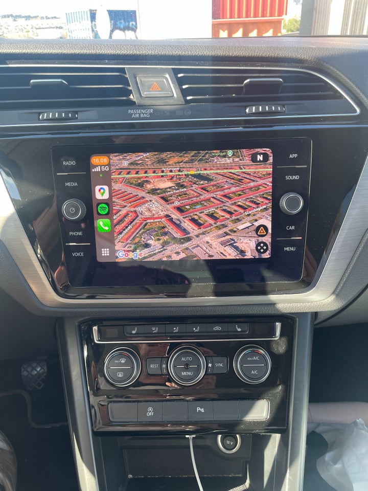 VW Touran 1,4 TSi 150 Comfortline 7prs 5d