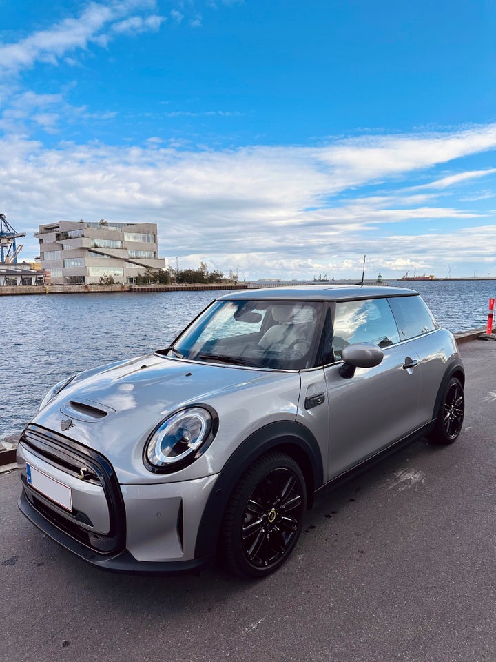 MINI Cooper SE Yours Trim 3d