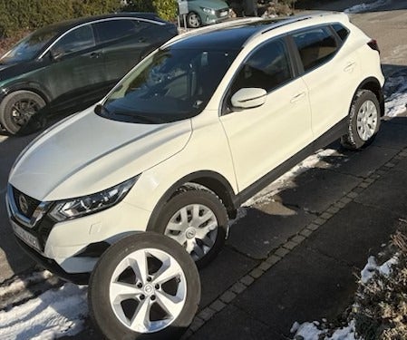 Nissan Qashqai 1,3 Dig-T 160 Acenta DCT 5d