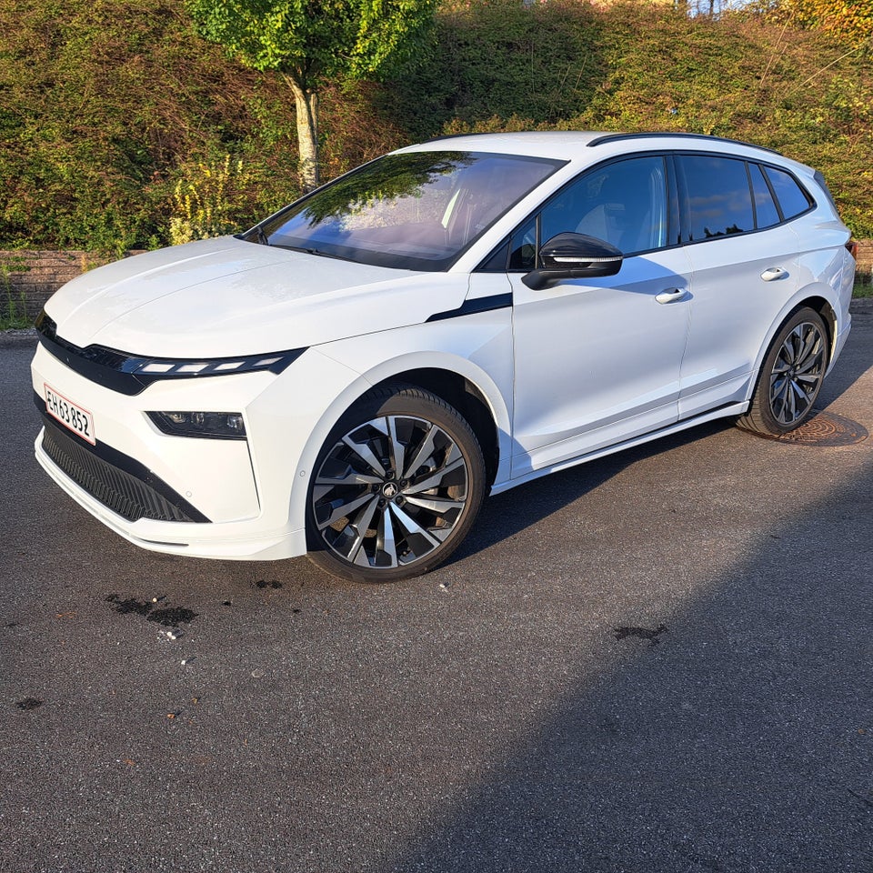 Skoda Enyaq 85x iV Sportline Maxx 5d