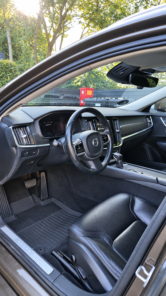 Volvo V90 CC 2,0 D4 190 aut. AWD 5d
