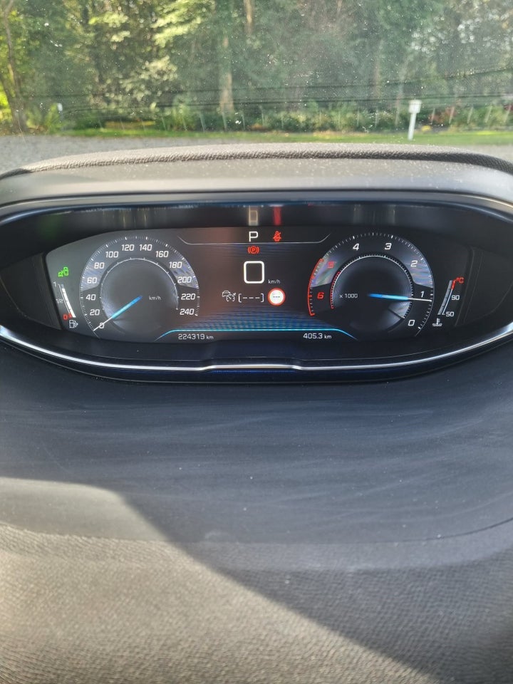 Peugeot 3008 1,5 BlueHDi 130 Allure Limited EAT8 5d