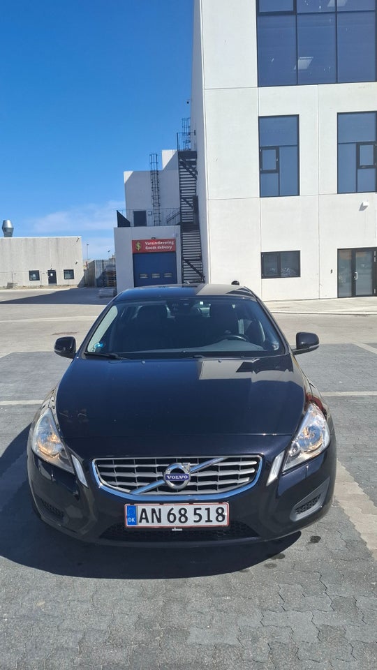 Volvo S60 2,0 D3 163 Summum aut. 4d