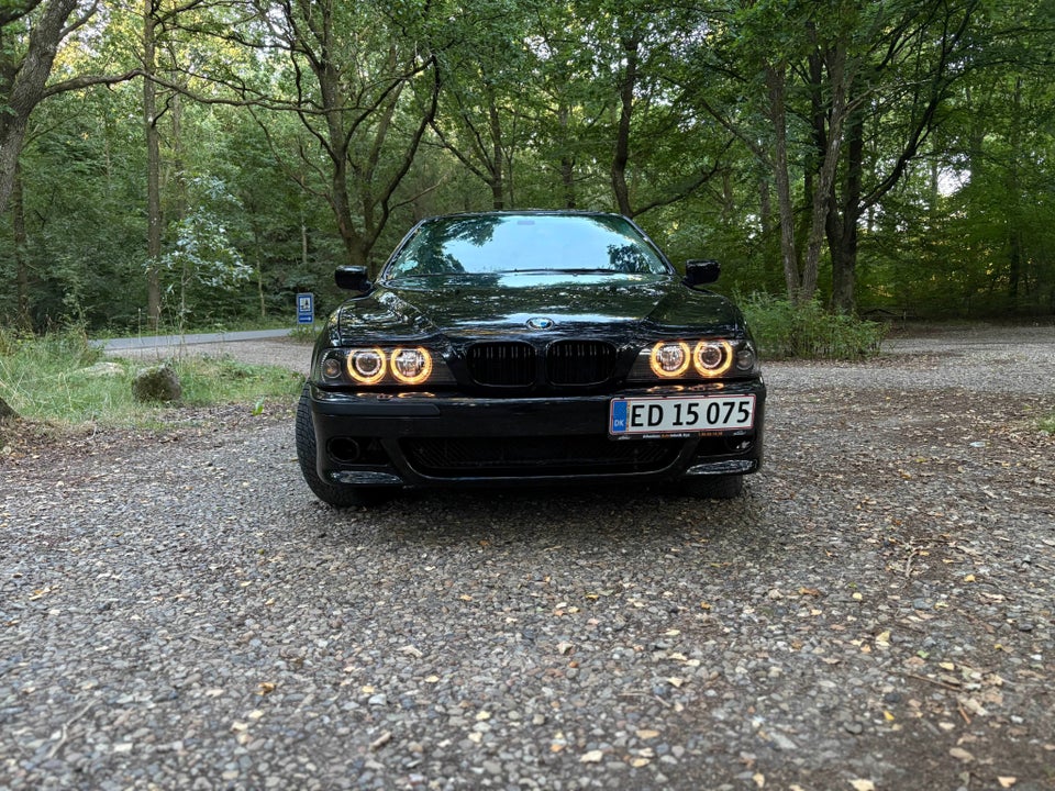 BMW 540i 4,4 Steptr. 4d