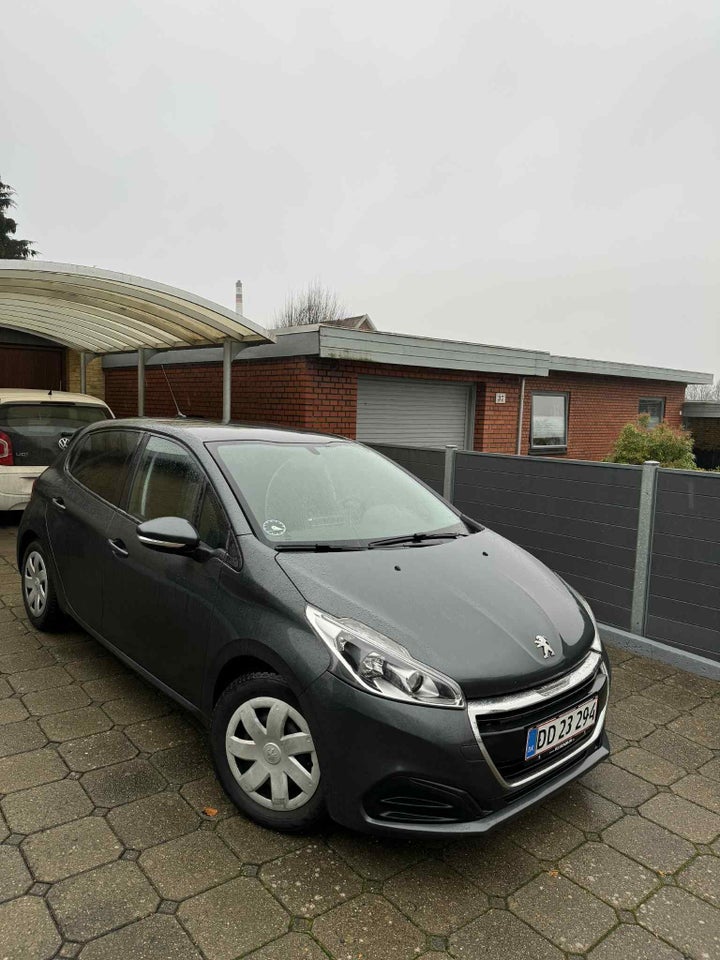 Peugeot 208 1,6 BlueHDi 100 Active 5d