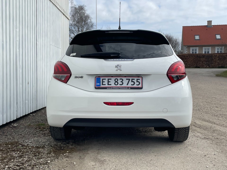 Peugeot 208 1,6 BlueHDi 100 Allure Sky 5d